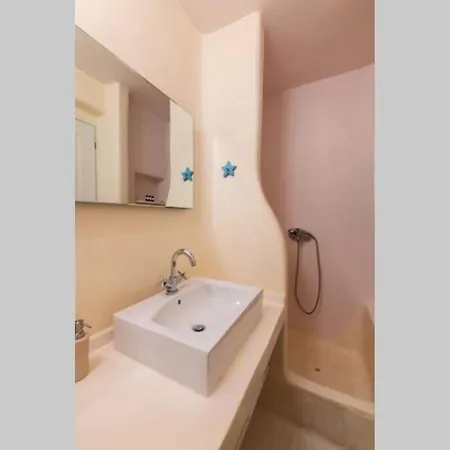 Cycladic Luxury And Comfort In